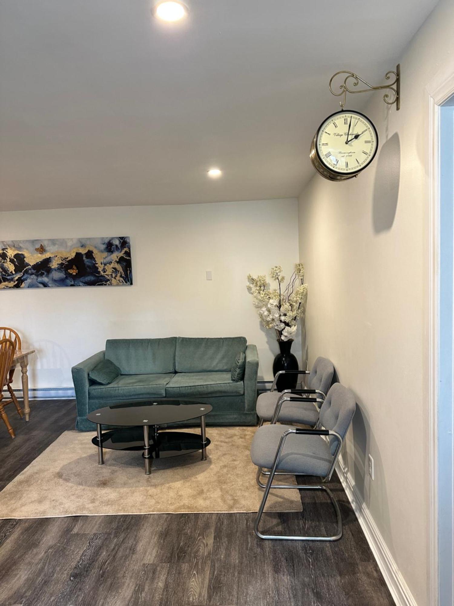 Central Halifax One Bedroom Apartment In Clayton Park Buitenkant foto